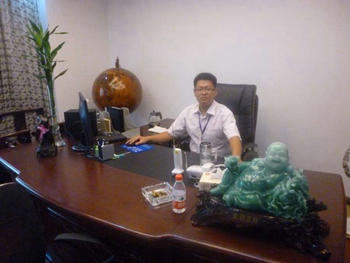 数字媒体艺术设计专业优秀毕业生2;孙中赛,省级优秀毕业生,在校期间连续获得国家励志奖学金、优秀学生干部等荣誉。现在杭州文化传播有限公司任设计总监_副本.jpg 数字媒体艺术设计专业优秀毕业生2;孙中赛,省级优秀毕业生,在校期间连续获得国家励志奖学金、优秀学生干部等荣誉。现在杭州文化传播有限公司任设计总监_副本.jpg